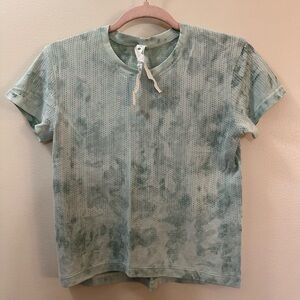 Lululemon women’s Tie-Dye T-Shirt